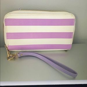 Brand new wristlet